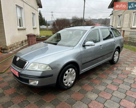 Серый Шкода Октавия, объемом двигателя 1.6 л и пробегом 217 тыс. км за 5700 $, фото 1 на Automoto.ua