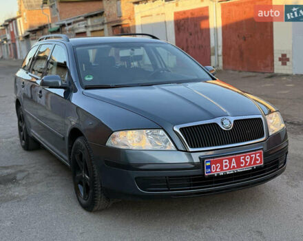 Серый Шкода Октавия, объемом двигателя 1.6 л и пробегом 170 тыс. км за 6500 $, фото 1 на Automoto.ua