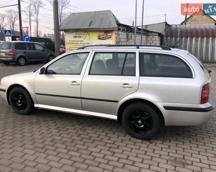 Серый Шкода Октавия, объемом двигателя 1.6 л и пробегом 306 тыс. км за 4599 $, фото 8 на Automoto.ua