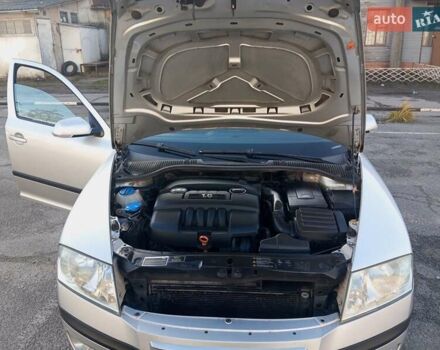 Серый Шкода Октавия, объемом двигателя 1.6 л и пробегом 176 тыс. км за 6200 $, фото 7 на Automoto.ua