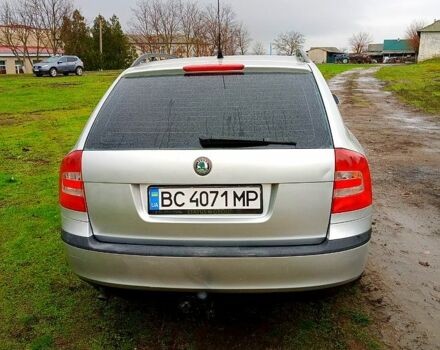 Серый Шкода Октавия, объемом двигателя 1.6 л и пробегом 260 тыс. км за 5600 $, фото 3 на Automoto.ua