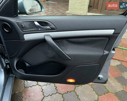 Серый Шкода Октавия, объемом двигателя 1.6 л и пробегом 217 тыс. км за 5700 $, фото 59 на Automoto.ua