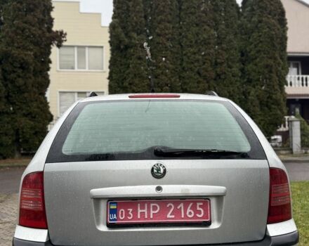 Серый Шкода Октавия, объемом двигателя 1.6 л и пробегом 218 тыс. км за 4400 $, фото 3 на Automoto.ua