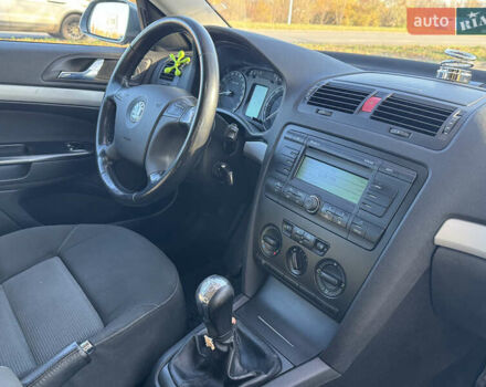 Серый Шкода Октавия, объемом двигателя 1.6 л и пробегом 244 тыс. км за 6550 $, фото 19 на Automoto.ua