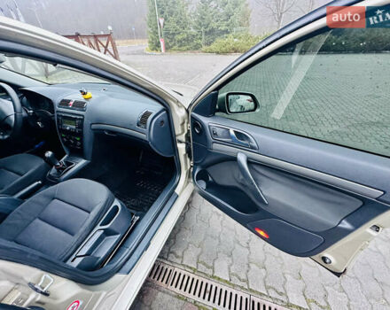 Серый Шкода Октавия, объемом двигателя 2 л и пробегом 319 тыс. км за 5900 $, фото 14 на Automoto.ua