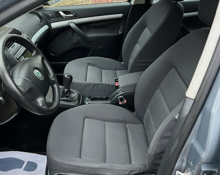 Серый Шкода Октавия, объемом двигателя 1.6 л и пробегом 217 тыс. км за 5700 $, фото 30 на Automoto.ua