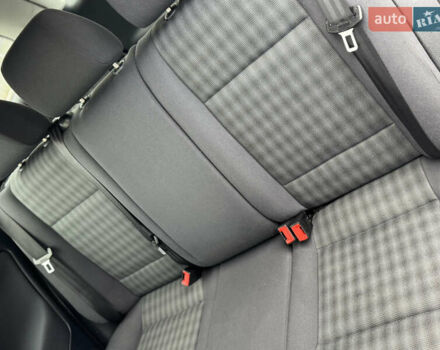 Сірий Шкода Октавія, об'ємом двигуна 1.6 л та пробігом 210 тис. км за 4399 $, фото 45 на Automoto.ua