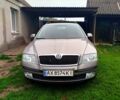 Серый Шкода Октавия, объемом двигателя 1.6 л и пробегом 235 тыс. км за 6300 $, фото 1 на Automoto.ua