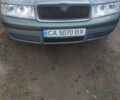 Серый Шкода Октавия, объемом двигателя 1.6 л и пробегом 300 тыс. км за 4600 $, фото 1 на Automoto.ua