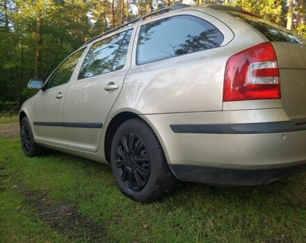 Серый Шкода Октавия, объемом двигателя 1.6 л и пробегом 250 тыс. км за 4700 $, фото 5 на Automoto.ua