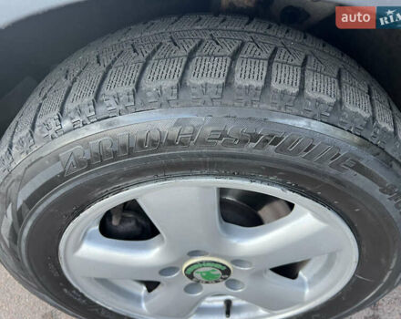 Сірий Шкода Октавія, об'ємом двигуна 1.6 л та пробігом 228 тис. км за 5600 $, фото 25 на Automoto.ua