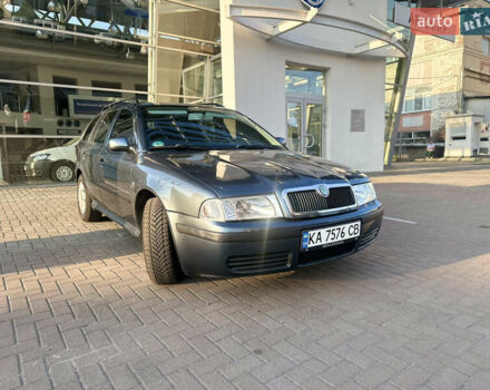 Сірий Шкода Октавія, об'ємом двигуна 1.6 л та пробігом 190 тис. км за 6000 $, фото 2 на Automoto.ua