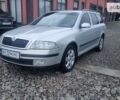 Серый Шкода Октавия, объемом двигателя 1.6 л и пробегом 220 тыс. км за 5200 $, фото 1 на Automoto.ua