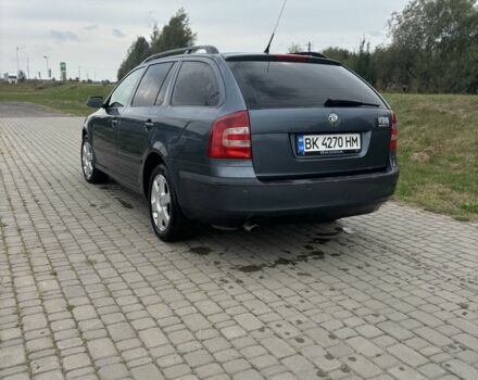 Серый Шкода Октавия, объемом двигателя 1.6 л и пробегом 220 тыс. км за 6700 $, фото 2 на Automoto.ua