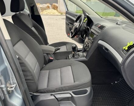 Сірий Шкода Октавія, об'ємом двигуна 1.6 л та пробігом 233 тис. км за 6750 $, фото 16 на Automoto.ua