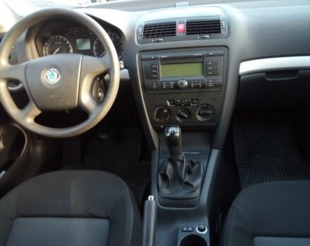 Серый Шкода Октавия, объемом двигателя 1.6 л и пробегом 245 тыс. км за 5900 $, фото 8 на Automoto.ua