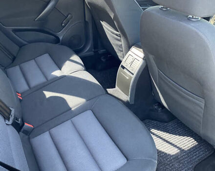 Серый Шкода Октавия, объемом двигателя 1.6 л и пробегом 232 тыс. км за 6000 $, фото 11 на Automoto.ua