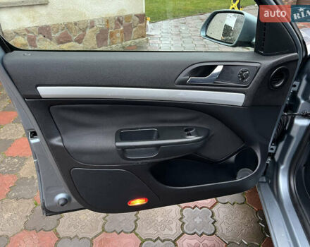 Серый Шкода Октавия, объемом двигателя 1.6 л и пробегом 217 тыс. км за 5700 $, фото 38 на Automoto.ua