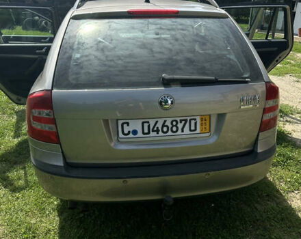 Шкода Октавія 2006 у Косове на Automoto.ua Сірий Шкода Октавія, об'ємом двигуна 2 л та пробігом 211 тис. км за 5100 $, фото 11 на Automoto.ua