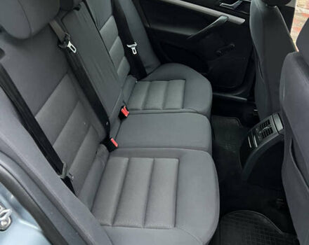 Серый Шкода Октавия, объемом двигателя 1.6 л и пробегом 217 тыс. км за 5700 $, фото 51 на Automoto.ua