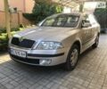 Серый Шкода Октавия, объемом двигателя 1.6 л и пробегом 235 тыс. км за 5700 $, фото 1 на Automoto.ua