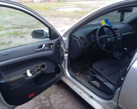 Серый Шкода Октавия, объемом двигателя 1.9 л и пробегом 350 тыс. км за 3350 $, фото 3 на Automoto.ua