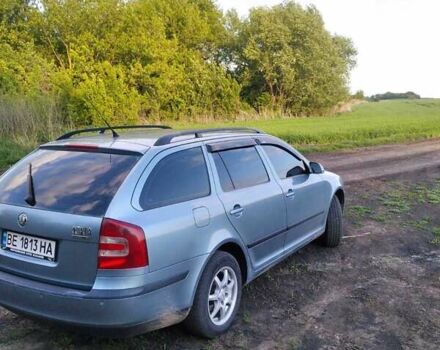 Серый Шкода Октавия, объемом двигателя 1.6 л и пробегом 300 тыс. км за 5600 $, фото 3 на Automoto.ua