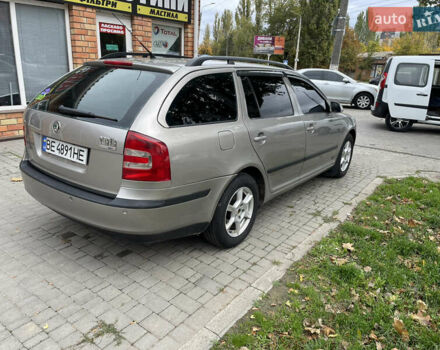 Серый Шкода Октавия, объемом двигателя 1.6 л и пробегом 305 тыс. км за 5200 $, фото 5 на Automoto.ua