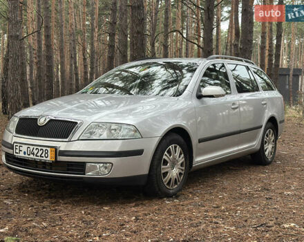 Серый Шкода Октавия, объемом двигателя 1.6 л и пробегом 249 тыс. км за 5950 $, фото 7 на Automoto.ua