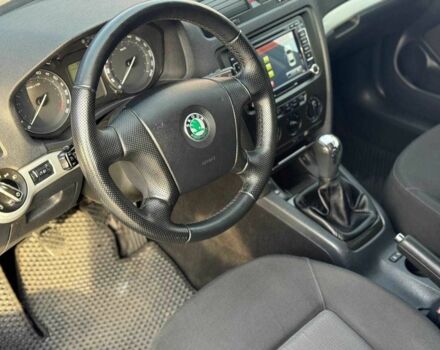 Шкода Октавия 2006 в Запорожье на Automoto.ua Серый Шкода Октавия, объемом двигателя 1.6 л и пробегом 187 тыс. км за 5799 $, фото 9 на Automoto.ua
