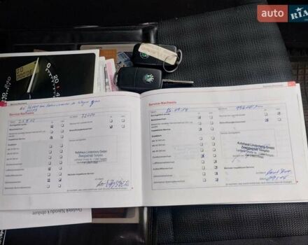 Серый Шкода Октавия, объемом двигателя 1.6 л и пробегом 192 тыс. км за 5600 $, фото 18 на Automoto.ua