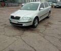 Серый Шкода Октавия, объемом двигателя 1.6 л и пробегом 205 тыс. км за 6300 $, фото 1 на Automoto.ua