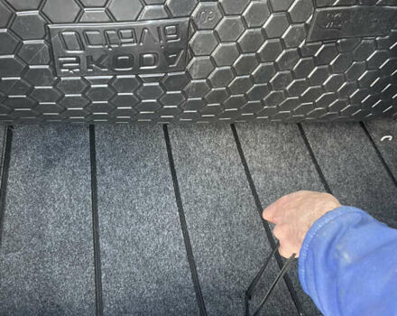 Серый Шкода Октавия, объемом двигателя 1.6 л и пробегом 253 тыс. км за 4700 $, фото 24 на Automoto.ua