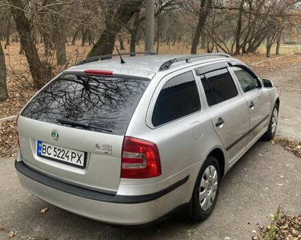 Серый Шкода Октавия, объемом двигателя 1.6 л и пробегом 201 тыс. км за 6000 $, фото 7 на Automoto.ua