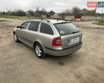 Серый Шкода Октавия, объемом двигателя 1.6 л и пробегом 305 тыс. км за 5200 $, фото 2 на Automoto.ua