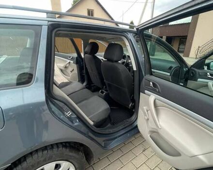 Серый Шкода Октавия, объемом двигателя 1.6 л и пробегом 228 тыс. км за 6250 $, фото 12 на Automoto.ua