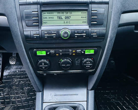 Серый Шкода Октавия, объемом двигателя 2 л и пробегом 319 тыс. км за 5900 $, фото 11 на Automoto.ua