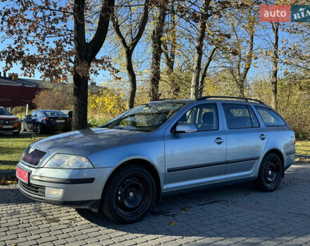Серый Шкода Октавия, объемом двигателя 1.6 л и пробегом 244 тыс. км за 6550 $, фото 1 на Automoto.ua