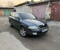 Серый Шкода Октавия, объемом двигателя 2 л и пробегом 285 тыс. км за 4999 $, фото 1 на Automoto.ua