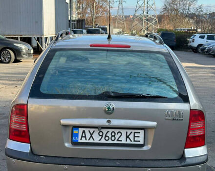 Серый Шкода Октавия, объемом двигателя 1.78 л и пробегом 184 тыс. км за 4500 $, фото 3 на Automoto.ua