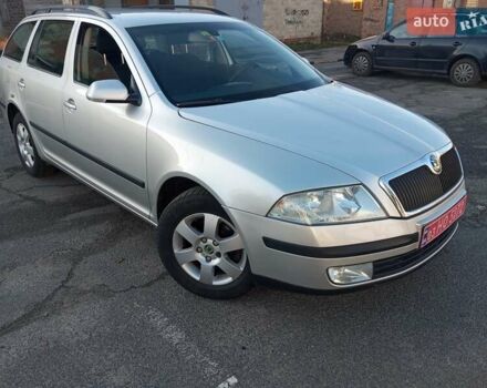 Серый Шкода Октавия, объемом двигателя 1.6 л и пробегом 176 тыс. км за 6200 $, фото 1 на Automoto.ua