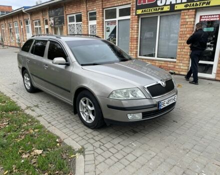 Сірий Шкода Октавія, об'ємом двигуна 1.6 л та пробігом 305 тис. км за 5200 $, фото 4 на Automoto.ua