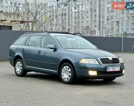 Серый Шкода Октавия, объемом двигателя 1.6 л и пробегом 260 тыс. км за 6555 $, фото 3 на Automoto.ua