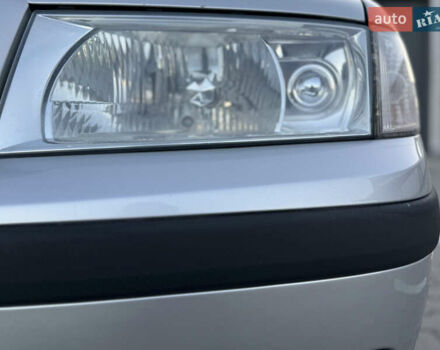 Сірий Шкода Октавія, об'ємом двигуна 1.6 л та пробігом 210 тис. км за 4399 $, фото 24 на Automoto.ua