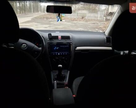 Сірий Шкода Октавія, об'ємом двигуна 1.9 л та пробігом 342 тис. км за 5800 $, фото 9 на Automoto.ua