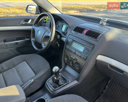 Серый Шкода Октавия, объемом двигателя 1.6 л и пробегом 244 тыс. км за 6550 $, фото 18 на Automoto.ua