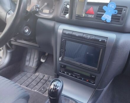 Серый Шкода Октавия, объемом двигателя 1.8 л и пробегом 288 тыс. км за 5475 $, фото 5 на Automoto.ua