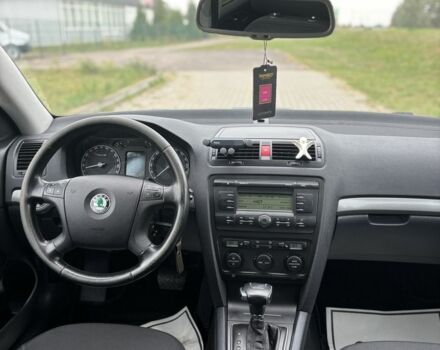 Серый Шкода Октавия, объемом двигателя 1.6 л и пробегом 220 тыс. км за 6700 $, фото 10 на Automoto.ua