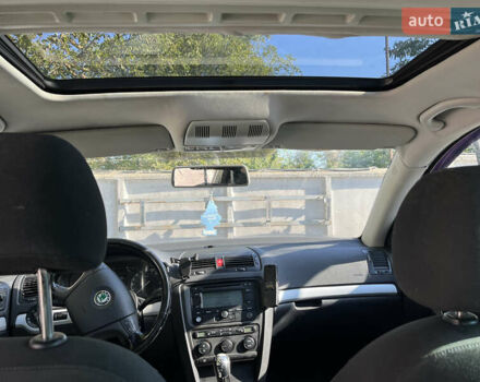 Серый Шкода Октавия, объемом двигателя 1.6 л и пробегом 264 тыс. км за 5500 $, фото 9 на Automoto.ua