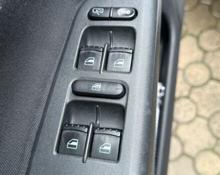 Серый Шкода Октавия, объемом двигателя 1.6 л и пробегом 218 тыс. км за 4400 $, фото 5 на Automoto.ua